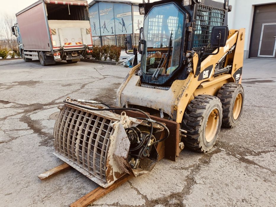 Caterpillar226B3 2012 Miniîncarcător Cat Cabină Inchisă Pret 21499E