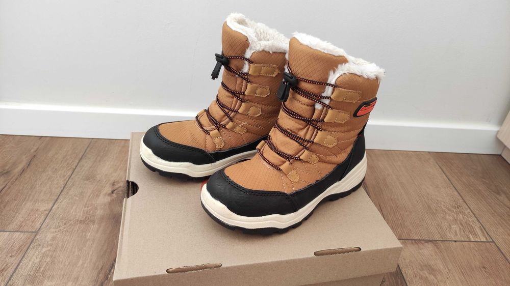 Зимни топли ботушки 30-ти номер
