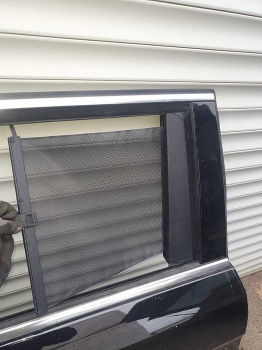 Мерцедес ГЛС Mercedes GLS W166 задна дясна врата стъкло повдигач