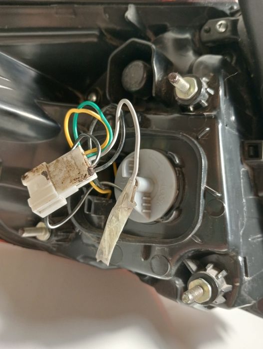 Hyundai Sonata задний правый фонарь