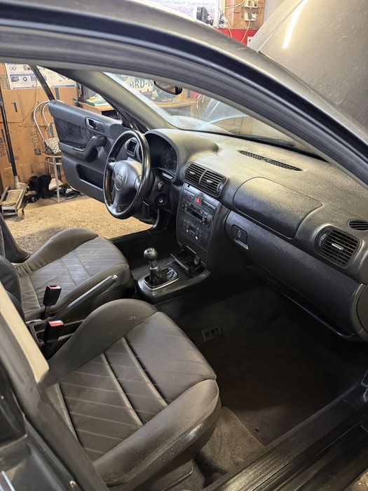 Vand sau schimb audi a3 8l 1.9tdi