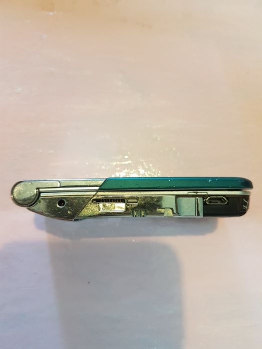 Телефон Нокия 7510а