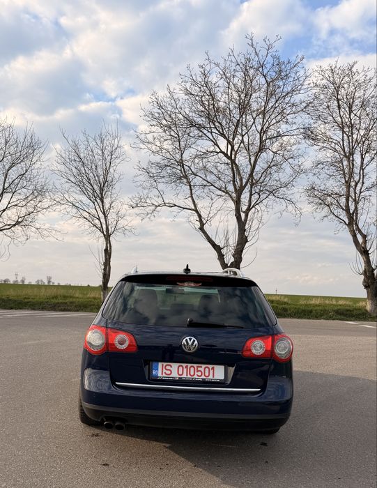 Volkswagen Passat B6 Highline 2.0 TDI  Automat 2010 Euro 5 140 cai