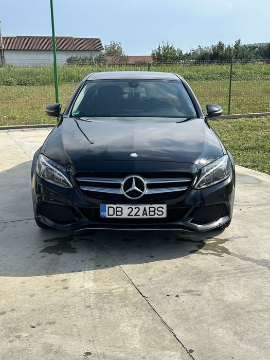 Mercedes-Benz C220 W205 2.2 CDI 170 CP Automat | 2015 | Istoric complet