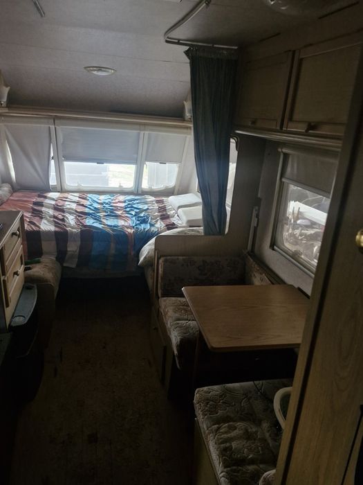 Каравана Sterling Europa