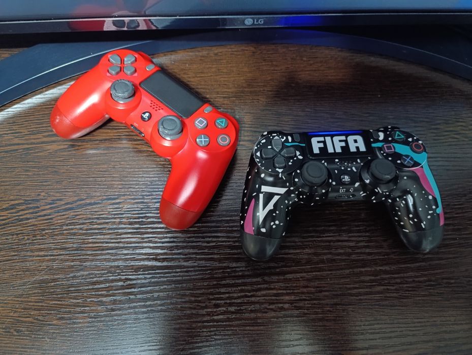 Продам Пластейшен PS4