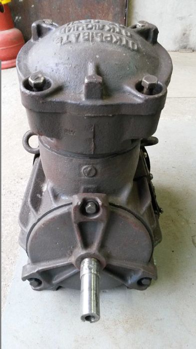 эл. двигатель 0,8 кВт  920 об/мин (СССР)