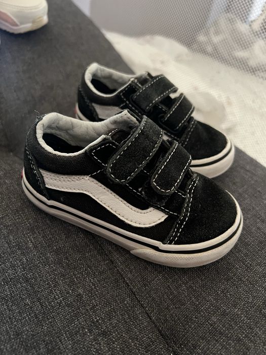 Детски обувки Vans 21.5 10.5см