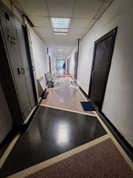 Дава се под наем Склад в Варна, Зимно кино Тракия - 8 кв.м за 91.8 € - Снимка #3