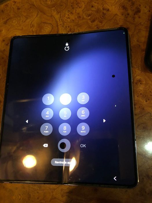 Samsung galaxy fold 5