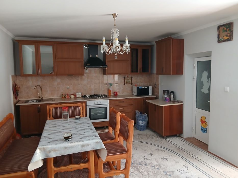 Ховли сотилади, шахар марказидан