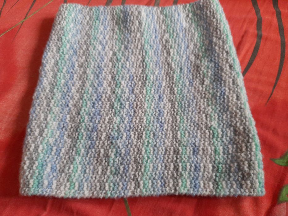 Ръчно плетен кръгъл шал