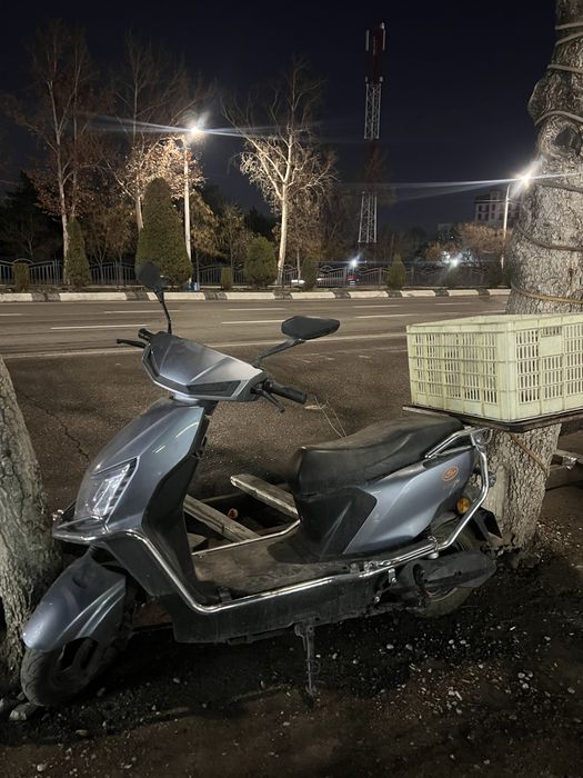 Srochna moto sotiladi