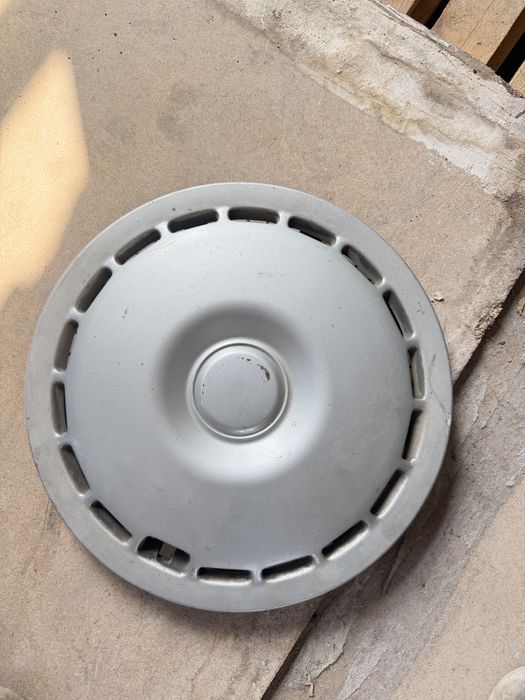 Продается колпаки на ауди 14. 15