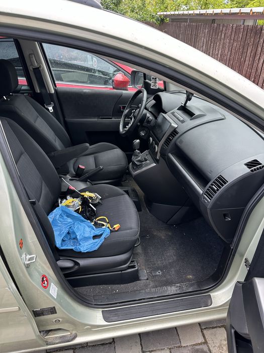 Dezmembrez mazda 5 2.0 143 cai facelift