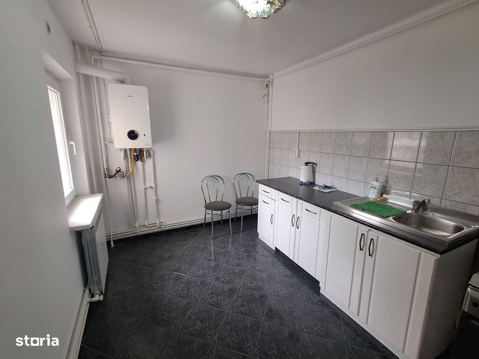 Inchiriere Apartament cu 3 camere Zona Urban- Bulevardul Garii- etaj 2
