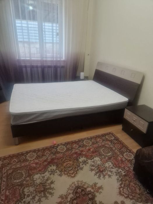 Кровать для спальни  б/у