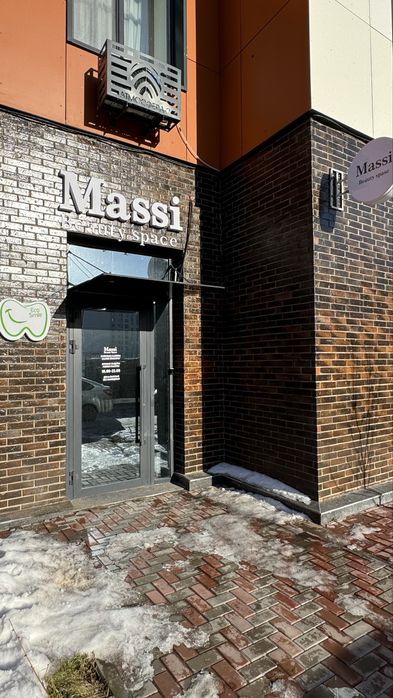 Сдам парикмахерское кресло