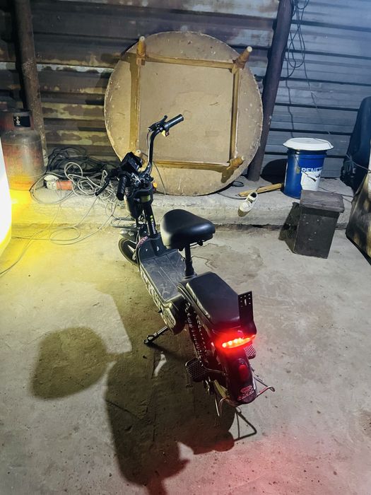 Марка:atila  фары есть