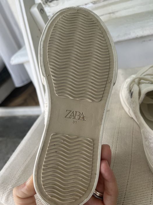 Кецове Steve Madden и кецове Зара