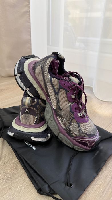 Adidași Balenciaga 3XL noi — Mărimea 39 (tălpicul 26 cm)