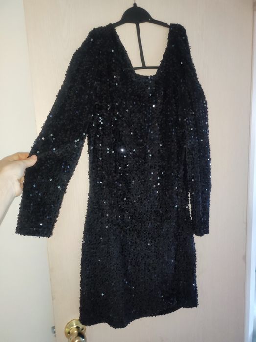 Платье чёрное размер 48