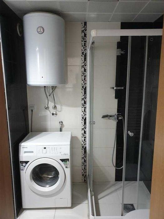 Дава се под наем Двустаен апартамент в София, Света Троица - 70 кв.м за 433.5 € - Снимка #1