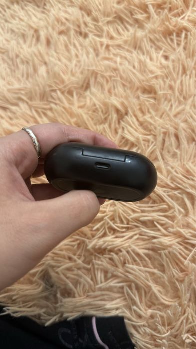 Продам наушники Samsung