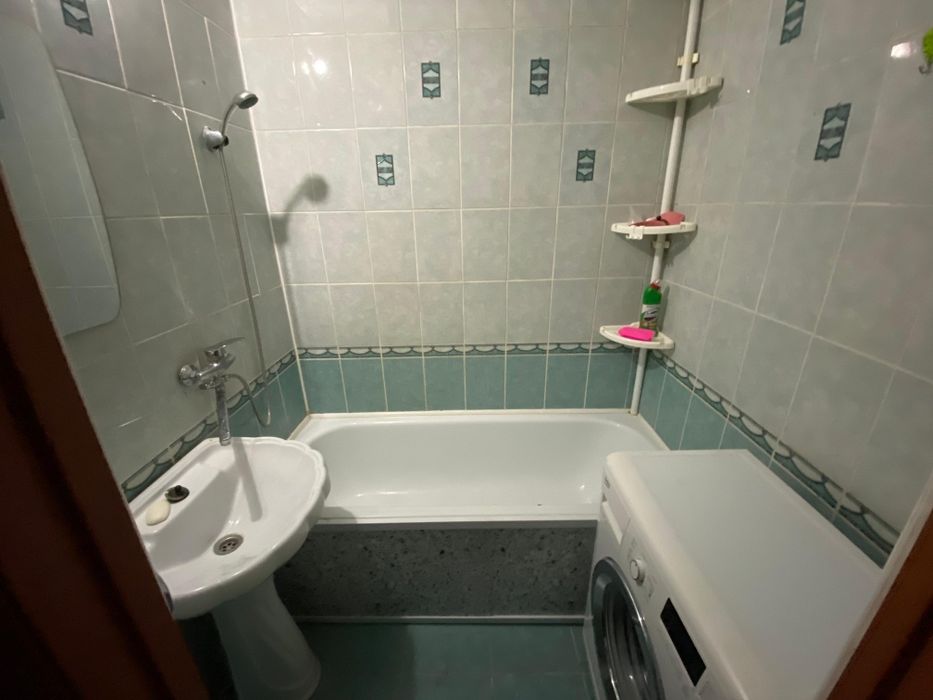 Продам 2к.кв, 101стр.бр