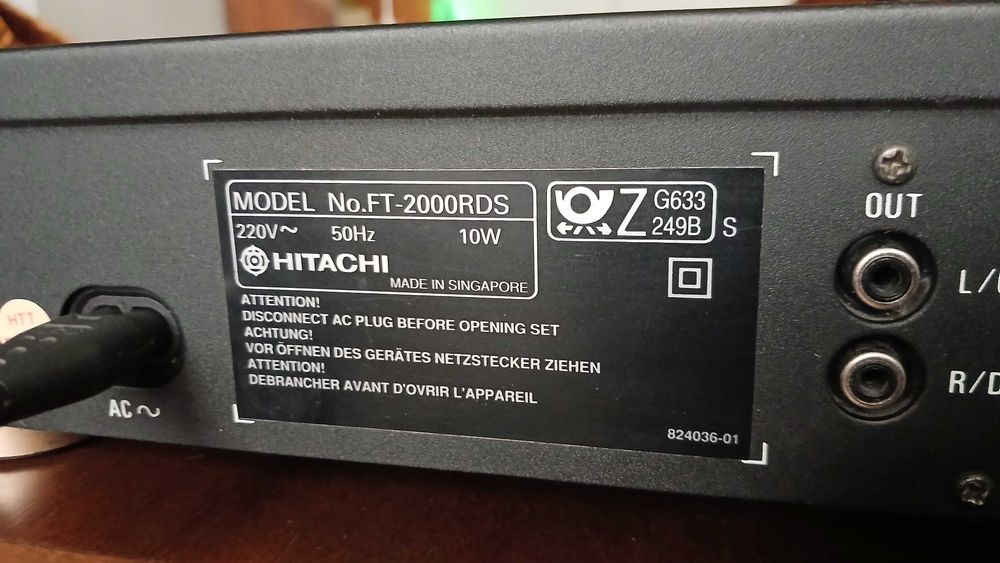 Стерео FM AM Tuner HITACHI FT 2000RDS