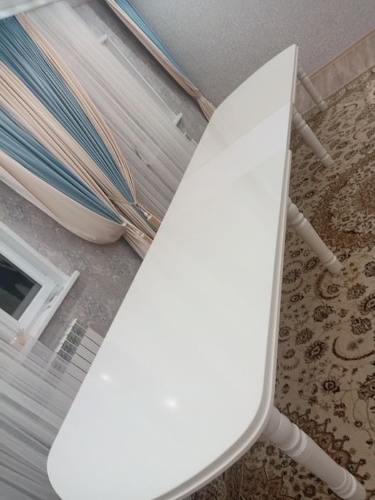 Стол длина 4.80 ширина 1.20