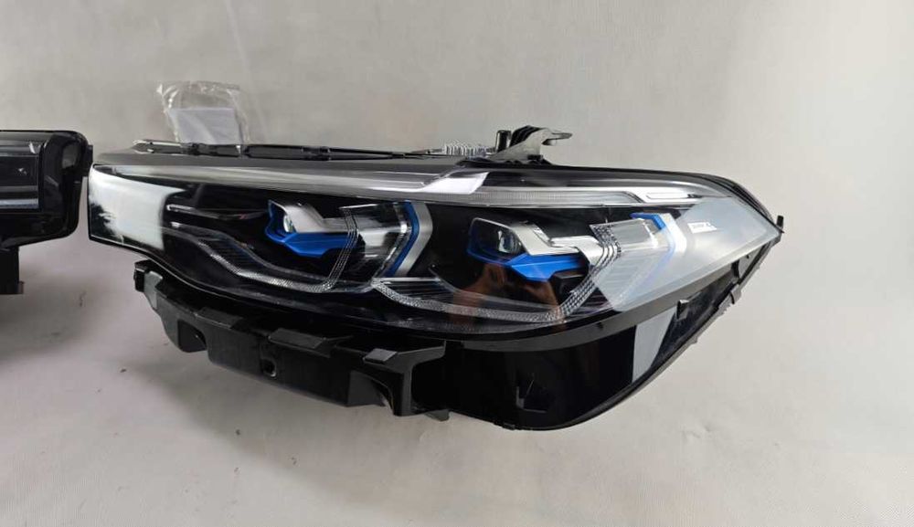 Оригинални фарове BMW X7 G07 LASER 2018+ година