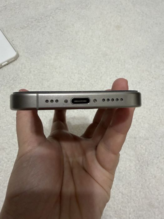 Iphone 15 pro silver 256 gb