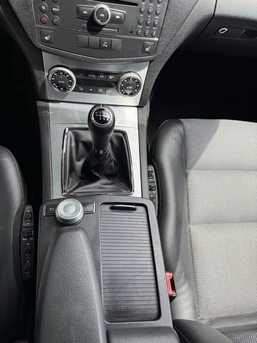 Mercedes Avangard C220