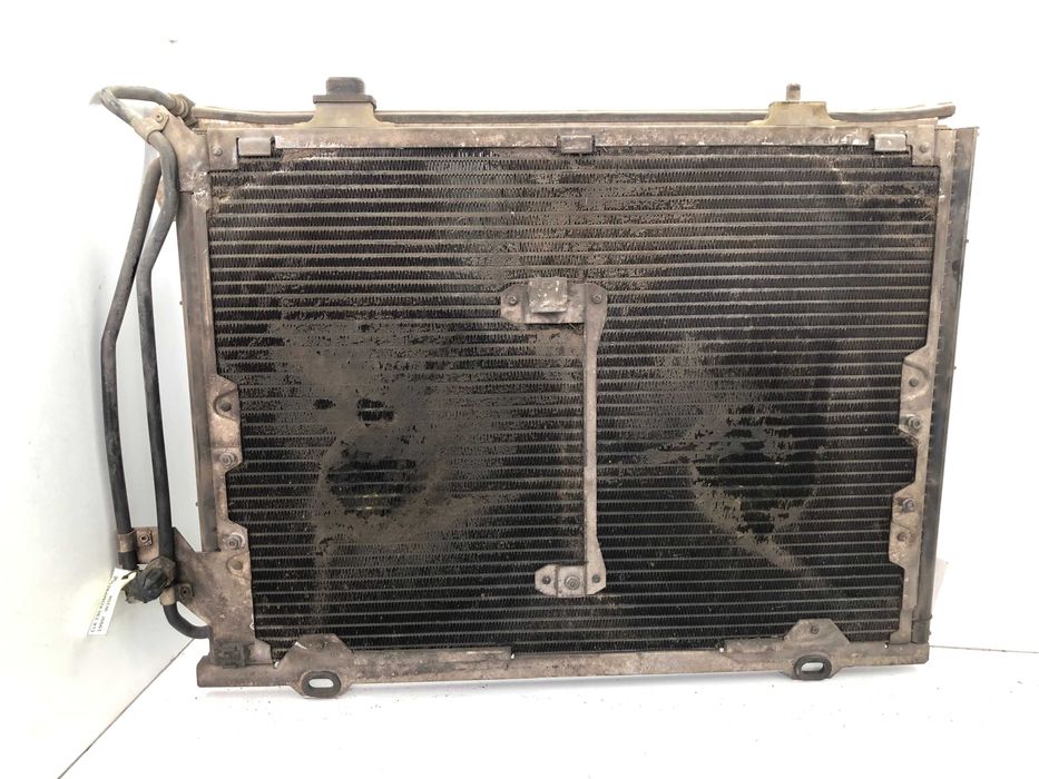 Радиатор климатик от Mercedes-benz clk 230 w208 1999г