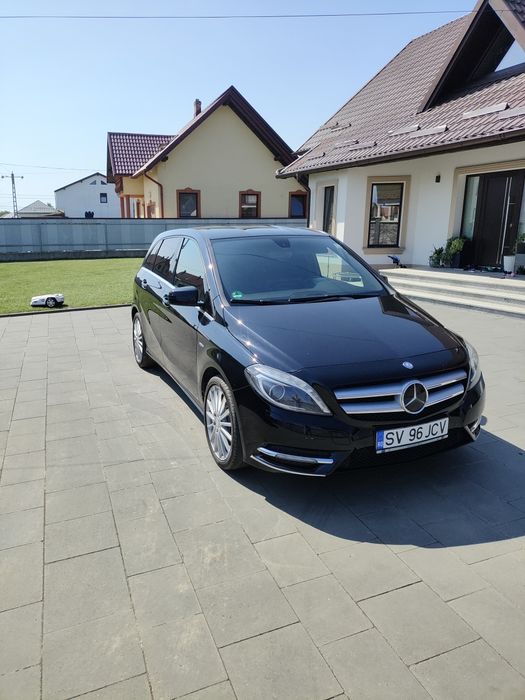 MERCEDES-BENZ B-Class 2012 — imagine 2