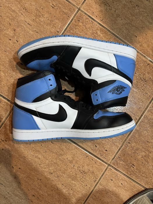 Jordan 1 albastri