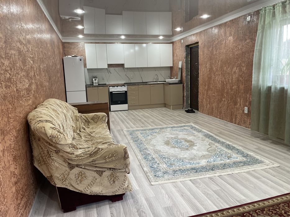 Квартира жалға беріледі. Сдаётся в аренду.