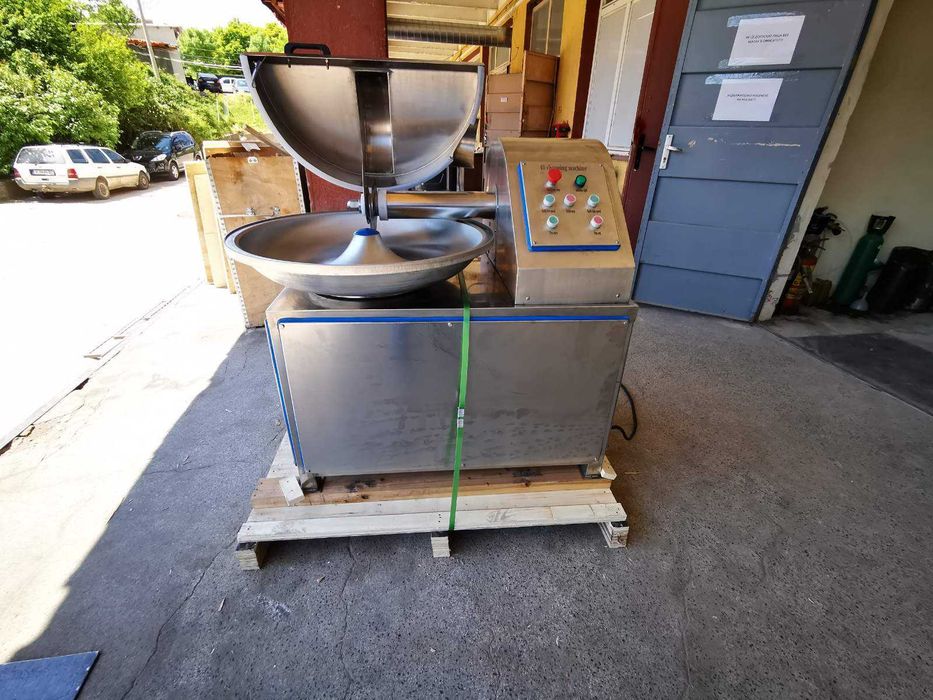 Кутер за месо с вместимост 20 литра, четворен нож, Двускоростен