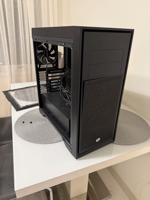 Carcasă SilentiumPC Aquarius X70W + 2 ventilatoare Sigma Pro