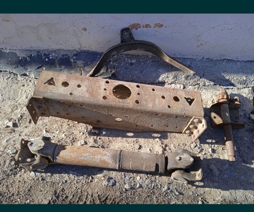 Запчасти.        А