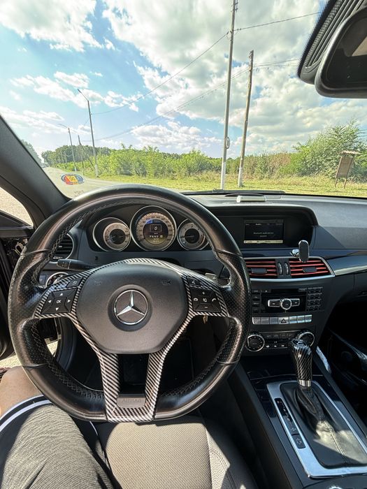 MERCEDES-BENZ C-Class 2012 — imagine 5