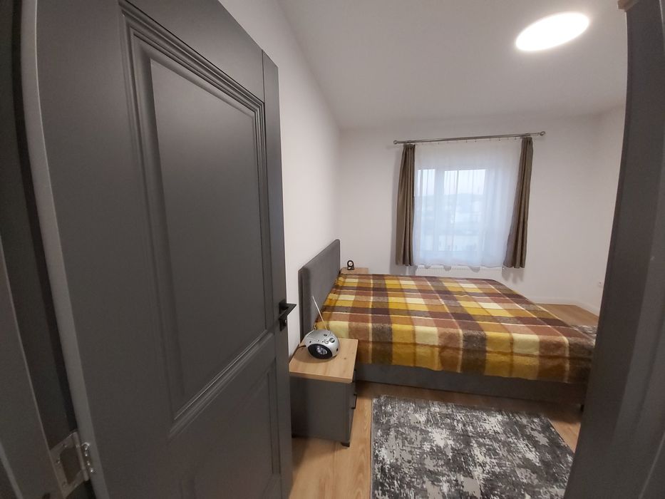 Inchiriez Apartament 2 camere