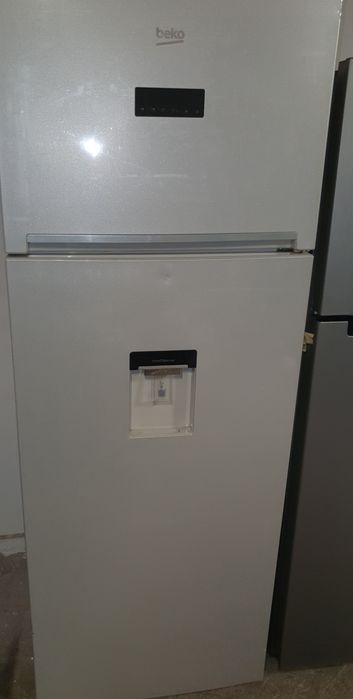 Frigider beko bun