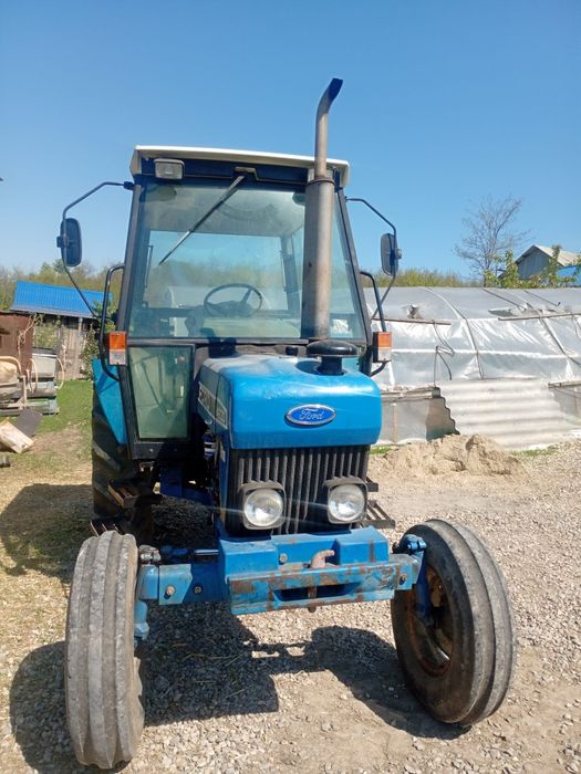 Ford 4630 în 3 pistoane