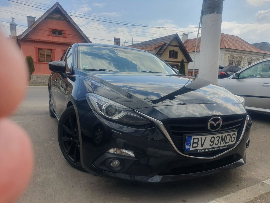 Mazda 3 black limited