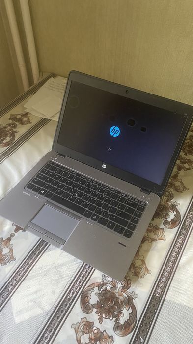 noutbook elite 745 ekran