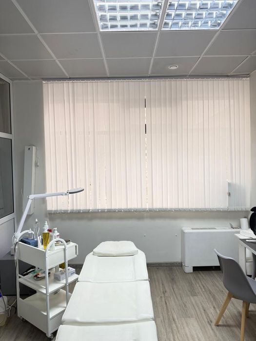 Сдам кабинет в салоне