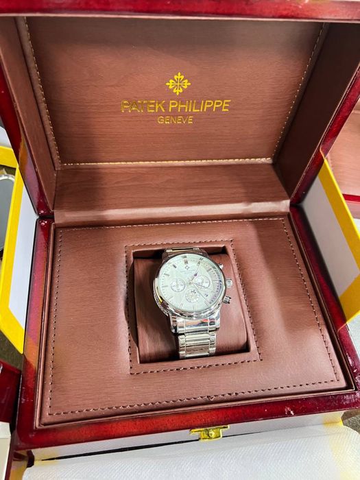 Наручные часы PATEK PHILIPPE