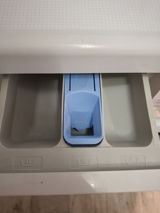 Продам стиральную машину